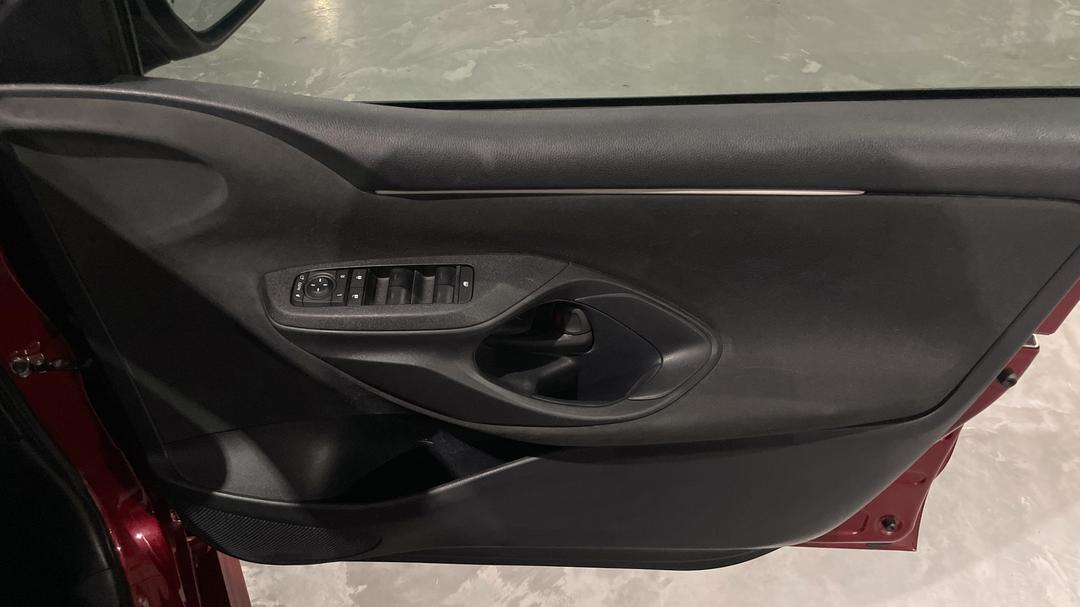 2025 Toyota Yaris Ascent Sport Hybrid, Automatic, 5158 km, Speaker View