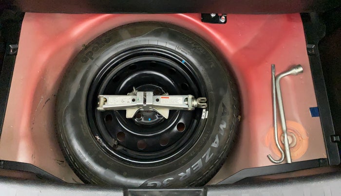 2013 Maruti Swift VDI, Diesel, Manual, 22,383 km, Spare Tyre