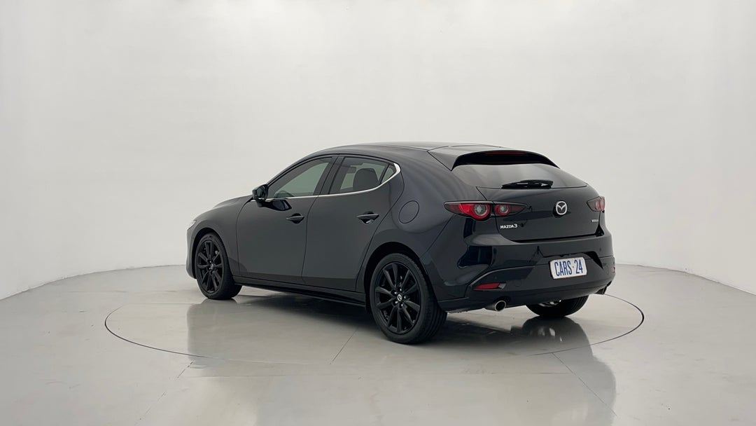 Left Back Diagonal (45- Degree) View