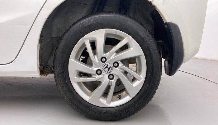 2016 Honda Jazz 1.5L I-DTEC V, Diesel, Manual, 1,17,170 km, Left Rear Wheel