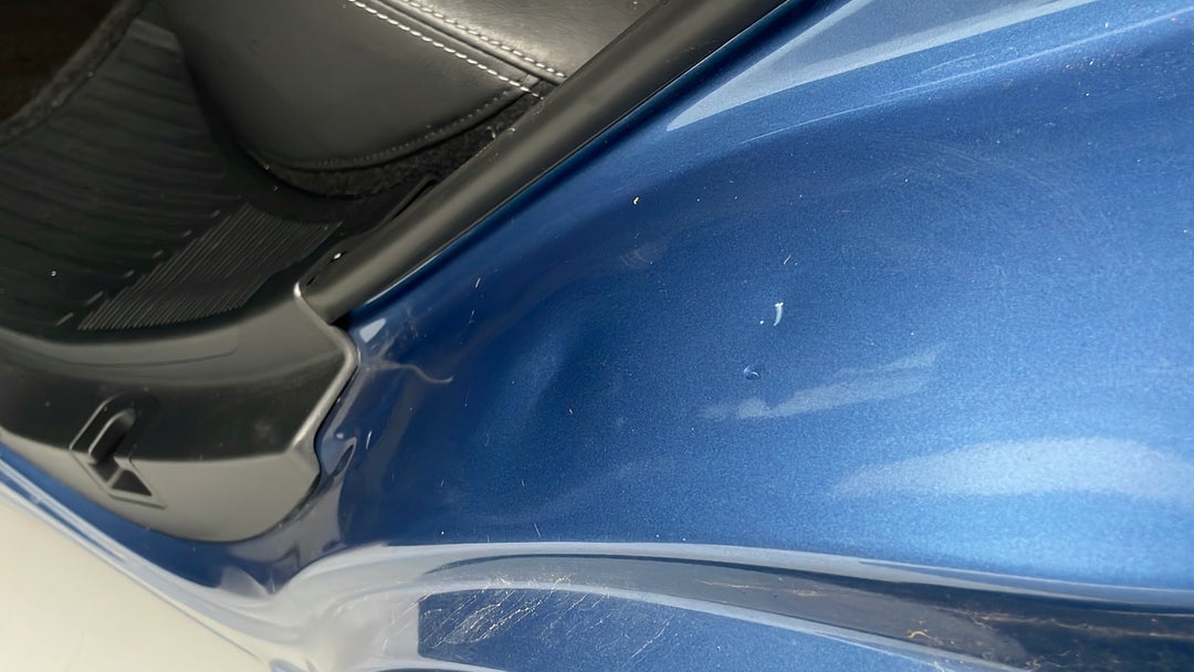 Door Sills Rear LHS Dent