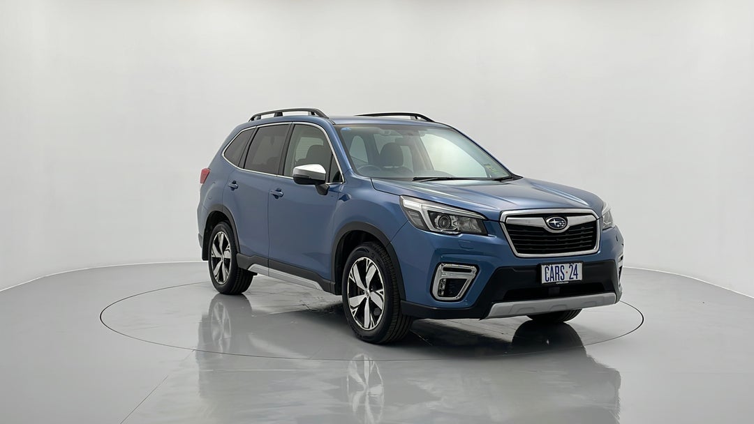 Right Front Diagonal (45- Degree) View