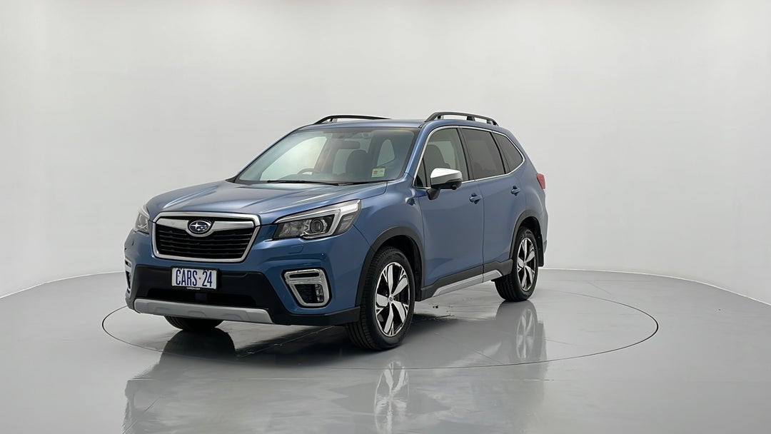 Left Front Diagonal (45- Degree) View