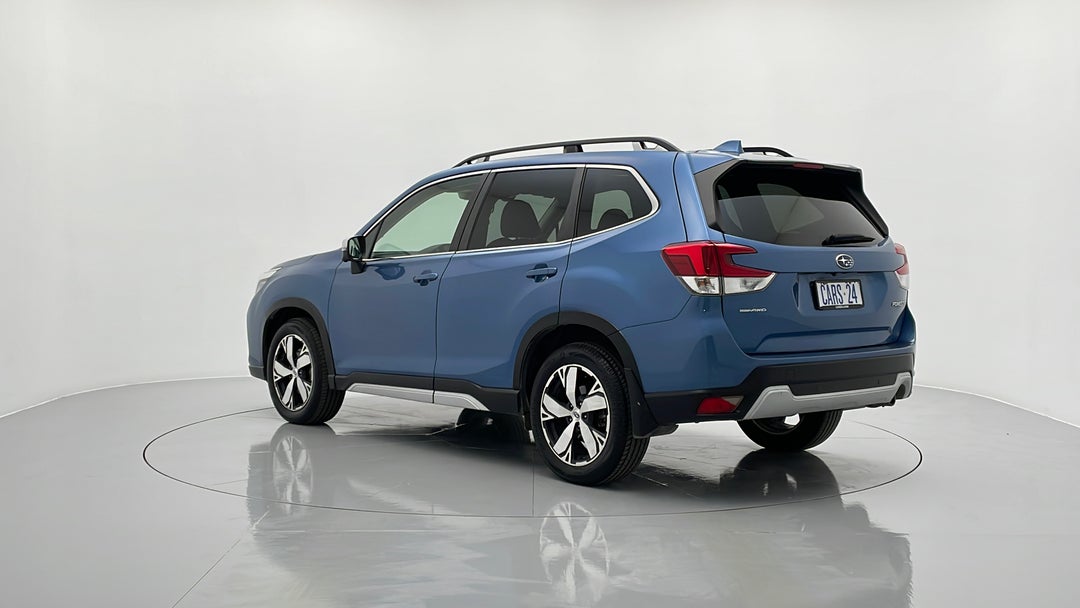 Left Back Diagonal (45- Degree) View