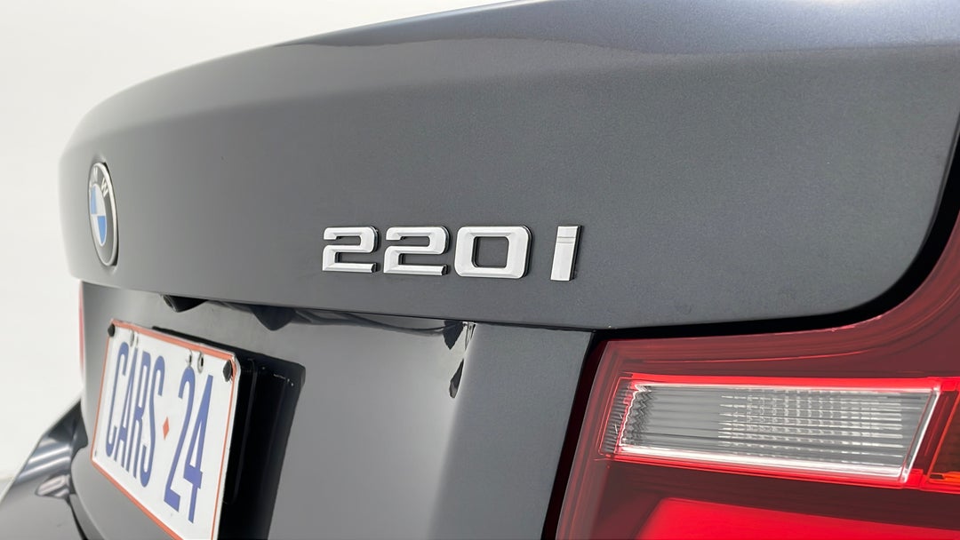 Badge (Boot Right Side)