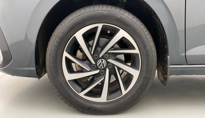 2023 Volkswagen VIRTUS TOPLINE TSI 1.0 AT, Petrol, Automatic, 13,967 km, Left Front Wheel