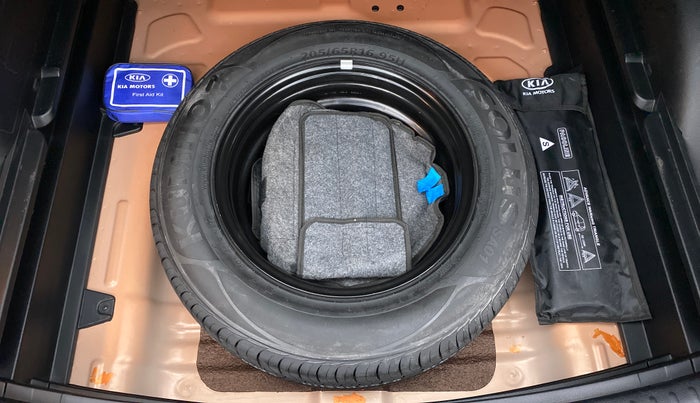 2019 KIA SELTOS HTK 1.5 PETROL, Petrol, Manual, 37,412 km, Spare Tyre