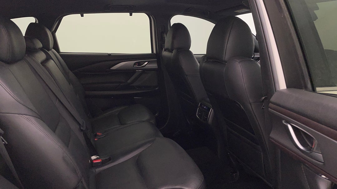 2017 Mazda CX-9 Azami (awd), Automatic, 143818 km, Right Side Rear Door Cabin View