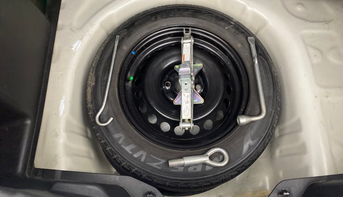 2016 Maruti Baleno DELTA CVT PETROL 1.2, Petrol, Automatic, 74,909 km, Spare Tyre