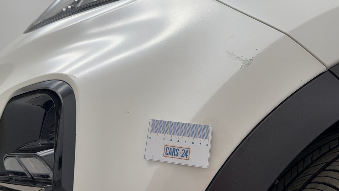 Bumper Front Scratch