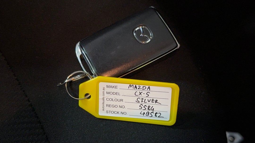 2023 Mazda CX-5 G20 Maxx (FWD), Automatic, 32537 km, Key Close-up