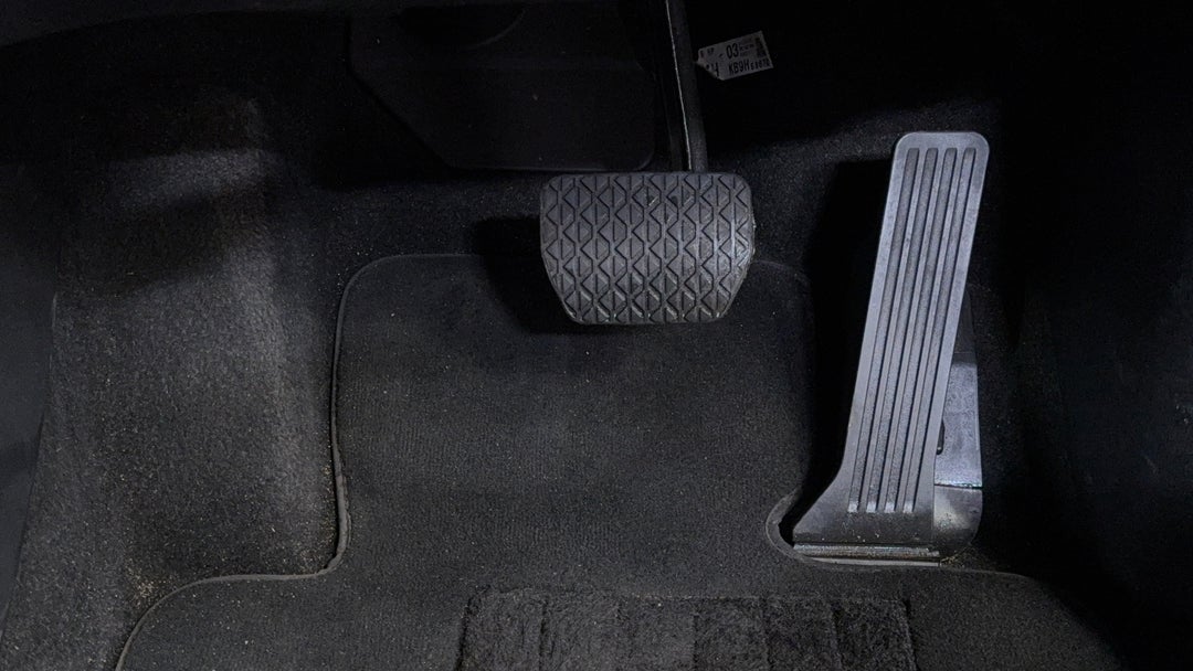 2023 Mazda CX-5 G20 Maxx (FWD), Automatic, 32537 km, Pedals and Footmat