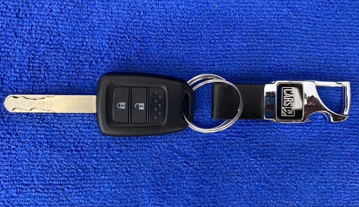 2019 Honda WR-V 1.2L I-VTEC EXCLUSIVE EDITION, Petrol, Manual, 50,146 km, Key Close Up