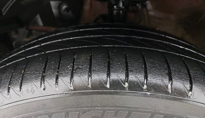 2019 Honda WR-V 1.2L I-VTEC EXCLUSIVE EDITION, Petrol, Manual, 50,146 km, Left Front Tyre Tread