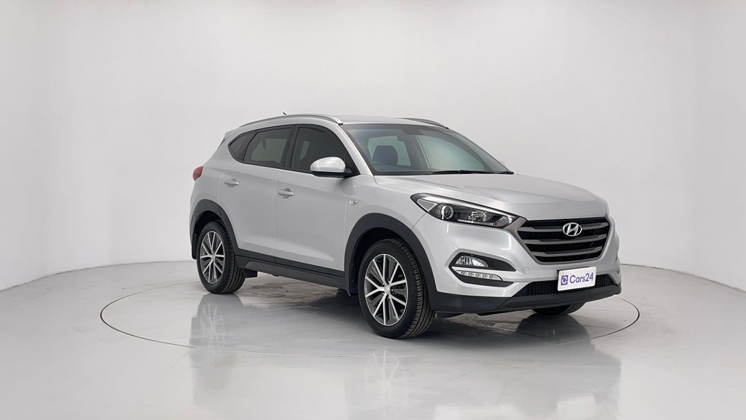 2015 Hyundai Tucson Active X (fwd), Automatic, 157888 km, Right Front Diagonal (45- Degree) View