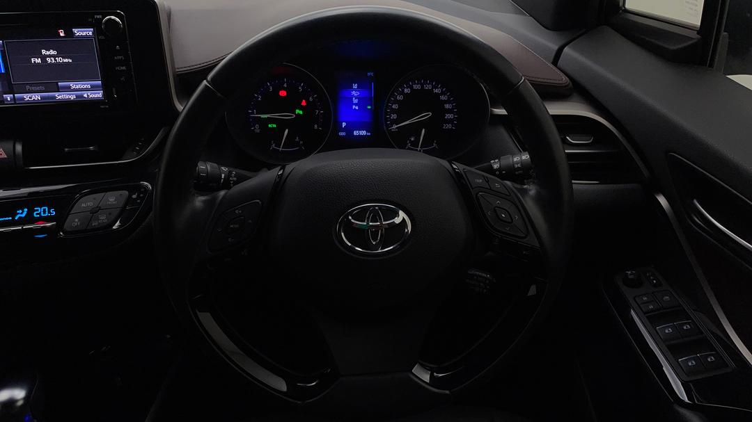 2018 Toyota C-HR Koba (awd), Automatic, 65109 km, Steering Wheel Close-up