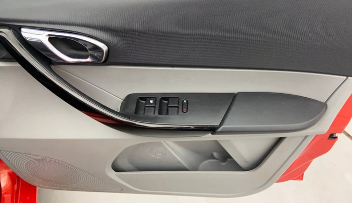 2020 Tata Tiago XZ+ 1.2 Revotron, Petrol, Manual, 7,771 km, Driver Side Door Panels Controls