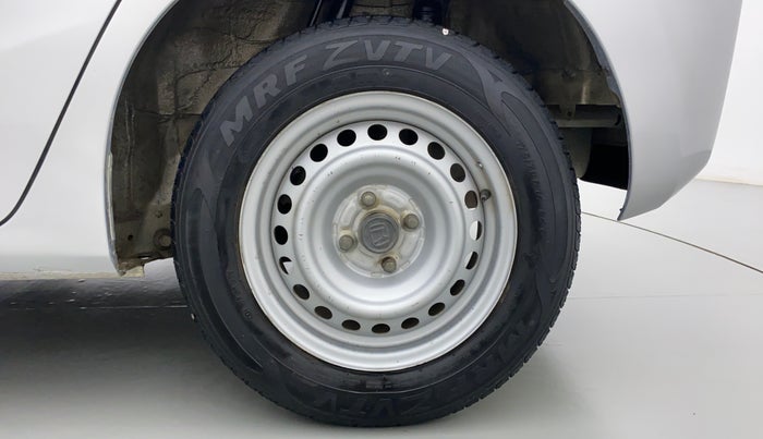 2015 Honda Jazz 1.2 E MT, Petrol, Manual, 31,011 km, Left Rear Wheel