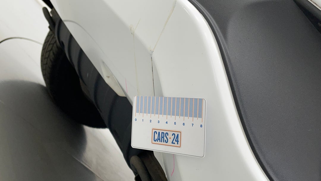 Bumper Front Scratch