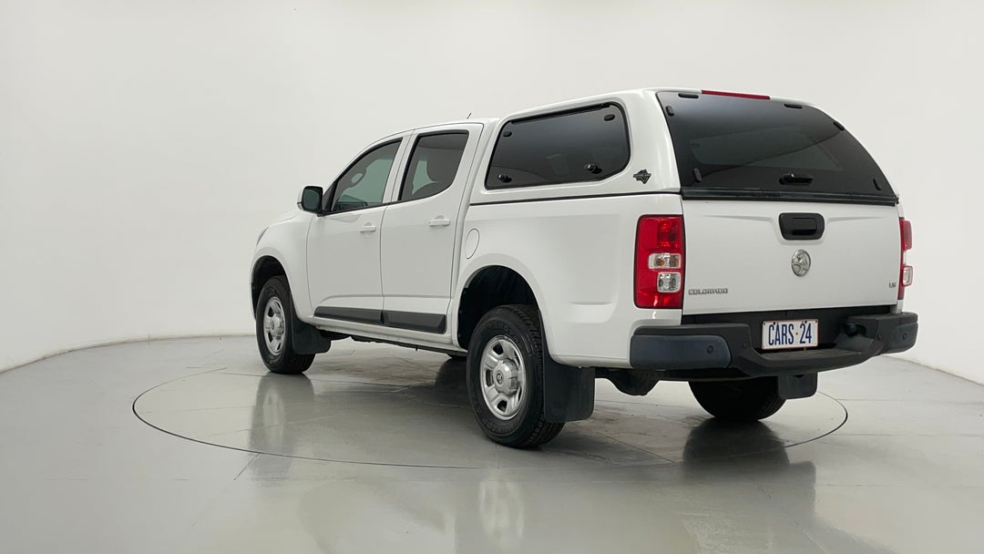 Left Back Diagonal (45- Degree) View