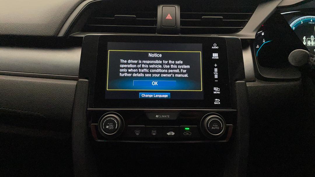 2017 Honda Civic Vti, Automatic, 89345 km, Infotainment System