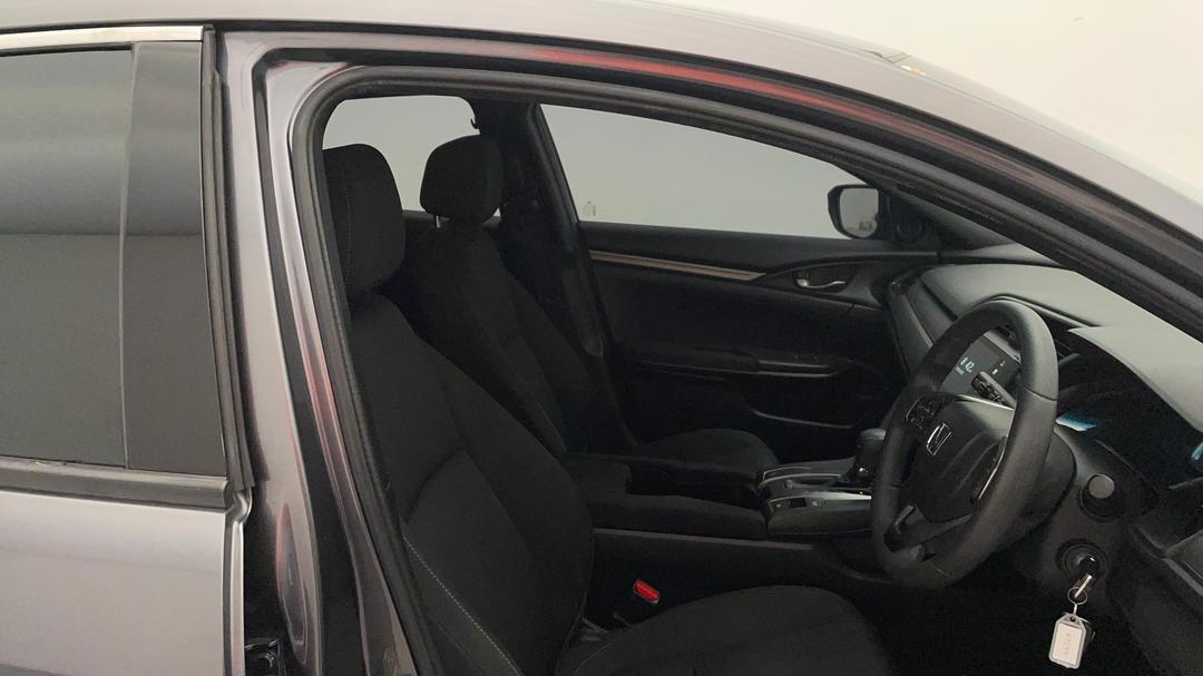 2017 Honda Civic Vti, Automatic, 89345 km, Right Side Front Door Cabin View