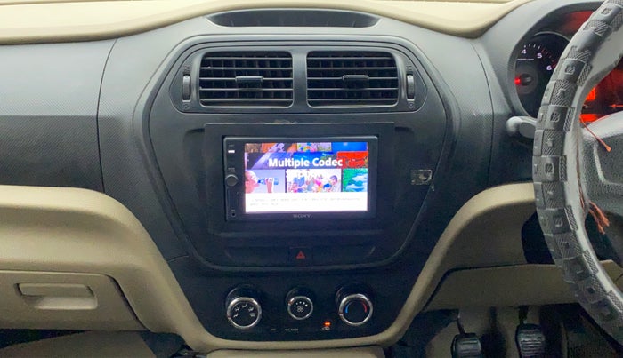 2019 Mahindra TUV300 T4+, Diesel, Manual, 43,107 km, Air Conditioner