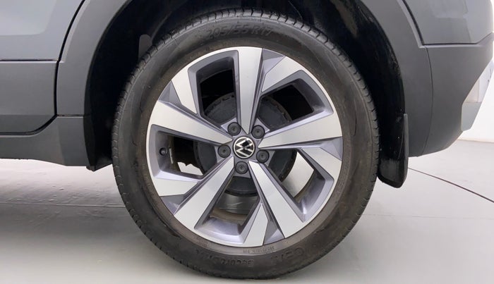 2022 Volkswagen TAIGUN TOPLINE 1.0 TSI MT, Petrol, Manual, 3,686 km, Left Rear Wheel