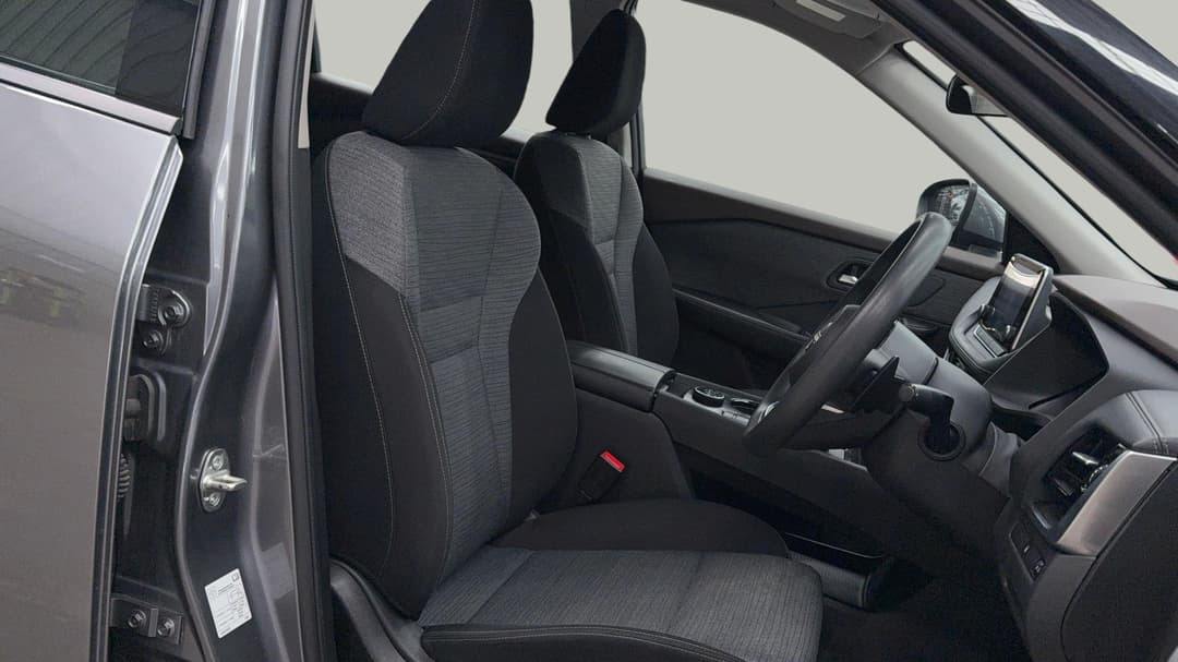 2024 Nissan X-trail St (4WD) 7 Seat, Automatic, 55686 km, Right Side Front Door Cabin View
