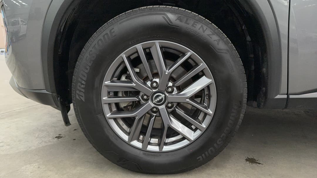 2024 Nissan X-trail St (4WD) 7 Seat, Automatic, 55686 km, Left Front Wheel