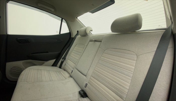 2021 Hyundai AURA S 1.2 CNG, CNG, Manual, 29,638 km, Right Side Rear Door Cabin