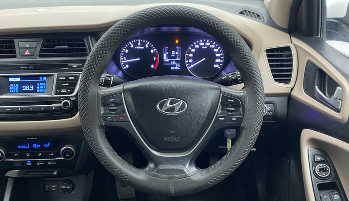2016 Hyundai Elite i20 SPORTZ 1.2, CNG, Manual, 83,476 km, Steering Wheel Close Up