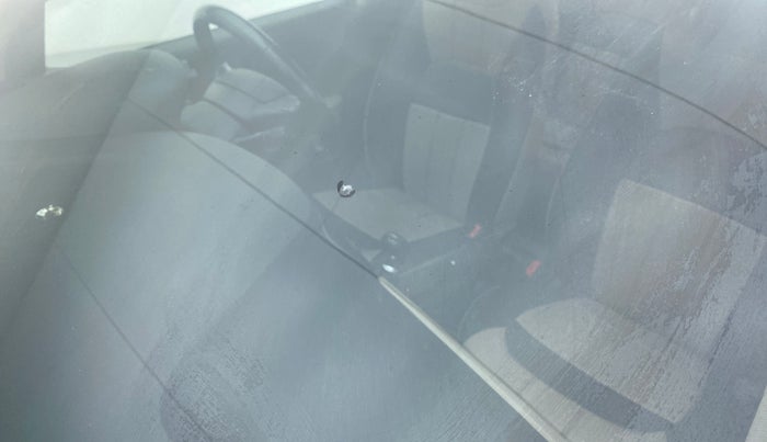 2014 Hyundai Grand i10 ASTA (O) 1.2 KAPPA VTVT, Petrol, Manual, 62,250 km, Front windshield - Minor spot on windshield