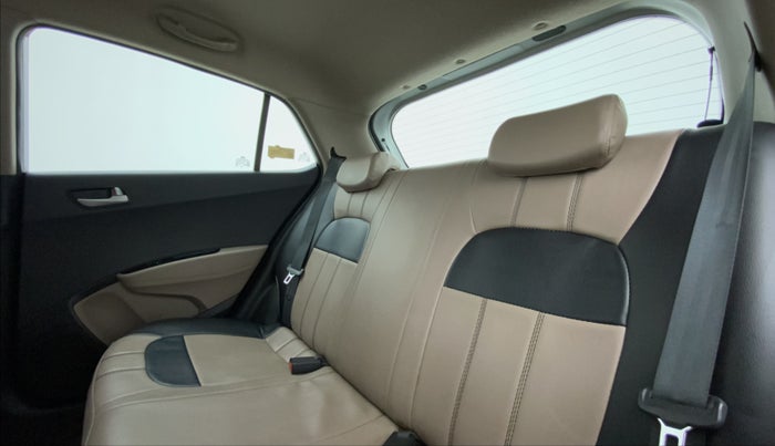 2014 Hyundai Grand i10 ASTA (O) 1.2 KAPPA VTVT, Petrol, Manual, 62,250 km, Right Side Rear Door Cabin