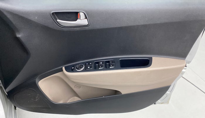 2014 Hyundai Grand i10 ASTA (O) 1.2 KAPPA VTVT, Petrol, Manual, 62,250 km, Driver Side Door Panels Control