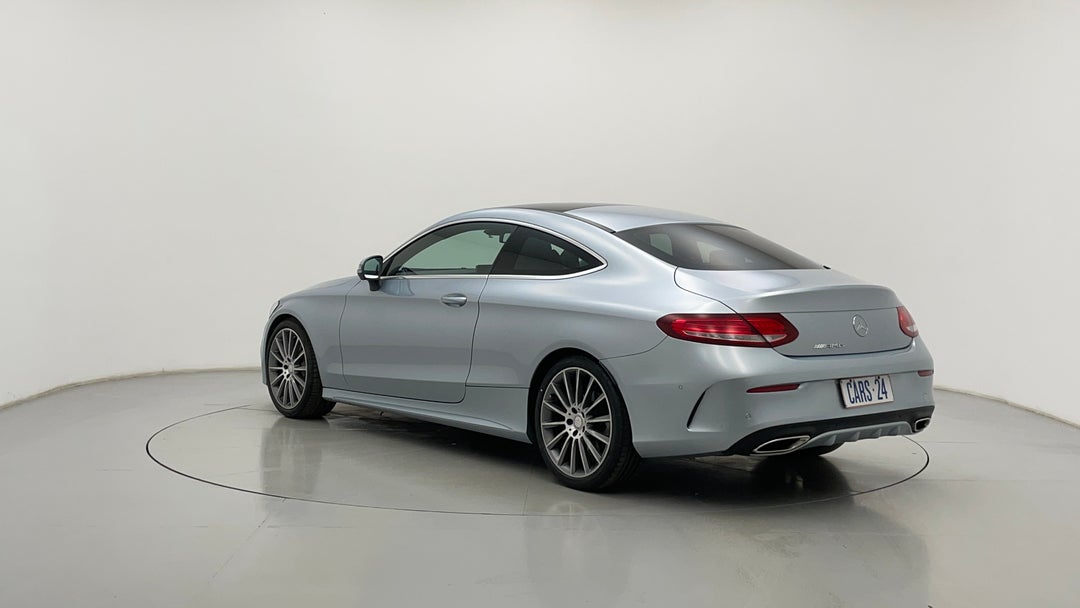 Left Back Diagonal (45- Degree) View