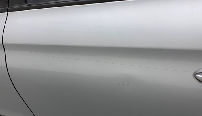 2019 Hyundai Elite i20 ASTA 1.2 (O), Petrol, Manual, 51,307 km, Rear left door - Minor scratches