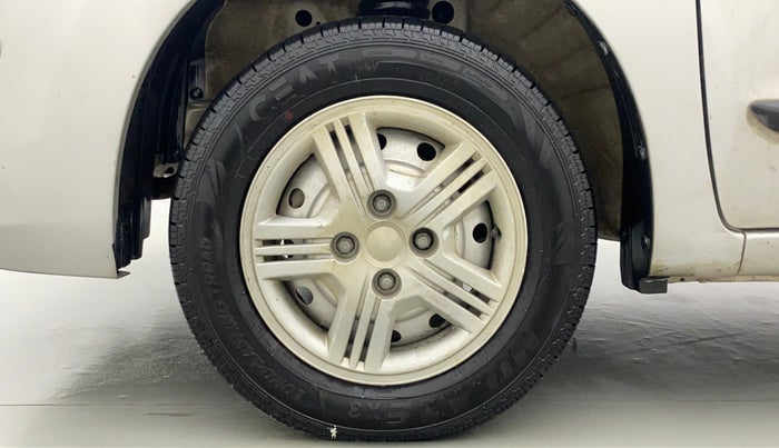 2015 Maruti Wagon R 1.0 LXI, Petrol, Manual, 29,947 km, Left Front Wheel