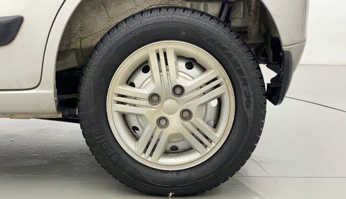2015 Maruti Wagon R 1.0 LXI, Petrol, Manual, 29,947 km, Left Rear Wheel