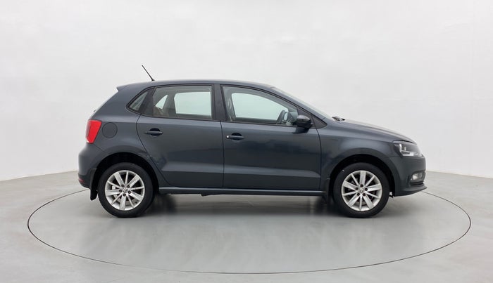 2018 Volkswagen Polo COMFORTLINE 1.0 PETROL, Petrol, Manual, 33,151 km, Right Side View