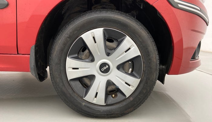 2018 Tata Tigor Buzz PETROL, Petrol, Manual, 48,676 km, Right Front Wheel