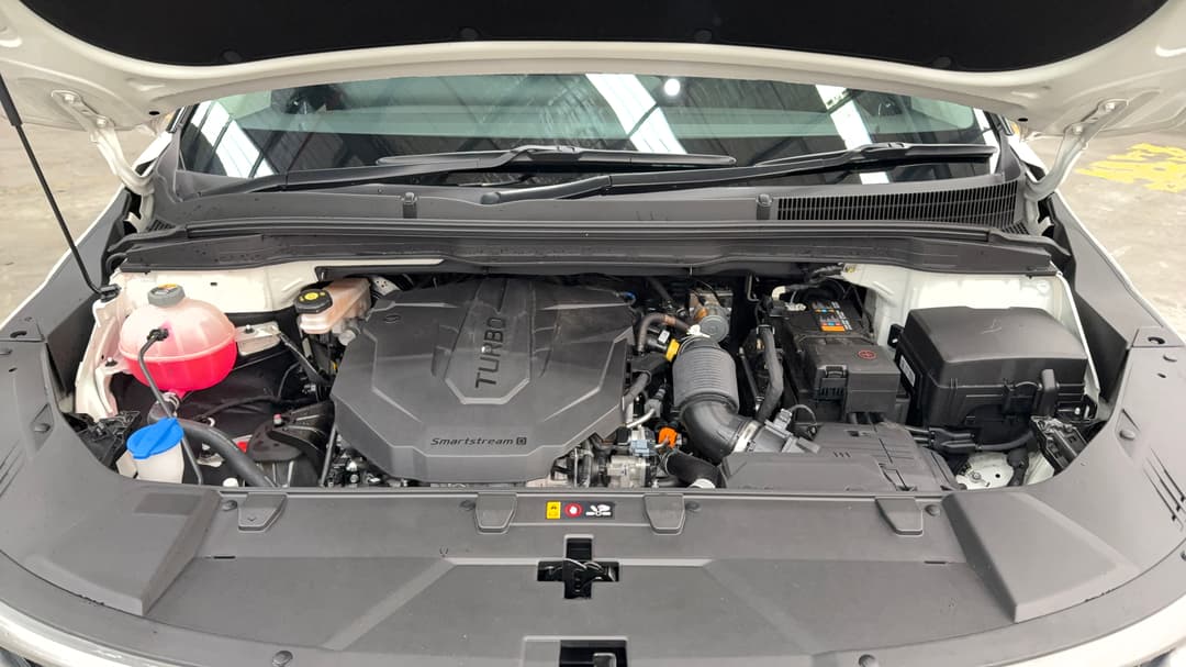 2023 Kia Carnival Special Edition, Automatic, 64996 km, Open Bonnet (Engine)