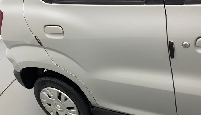 2020 Maruti S PRESSO VXI+, Petrol, Manual, 47,777 km, Right rear door - Slightly dented