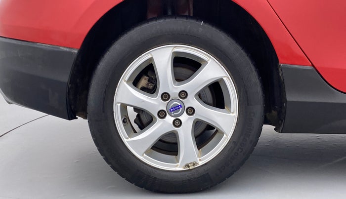 2015 Volvo V40 Cross Country T4 MOMENTUM, Petrol, Automatic, 21,635 km, Right Rear Wheel