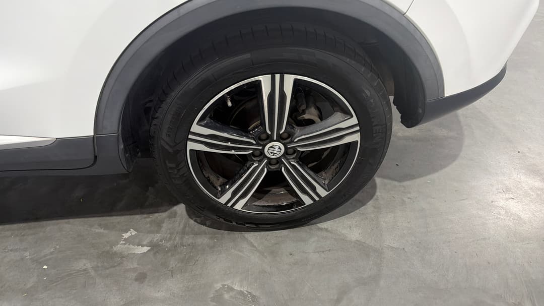 2018 MG ZS Essence, Automatic, 124794 km, Left Rear Wheel