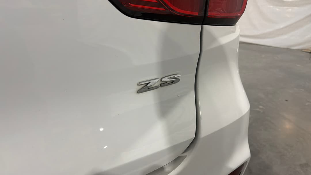 2018 MG ZS Essence, Automatic, 124794 km, Badge (Boot Right Side)