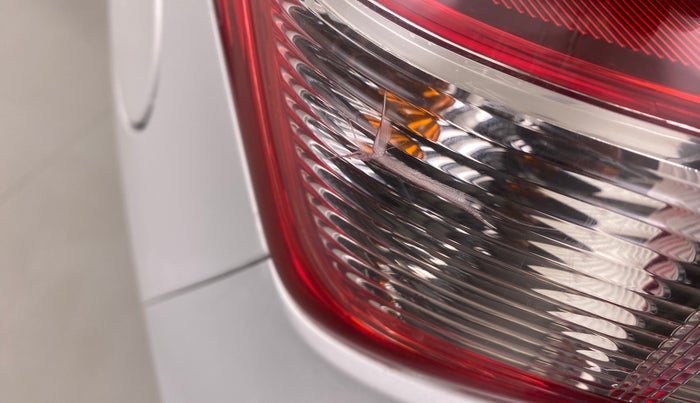 2017 Hyundai Grand i10 MAGNA 1.2 VTVT, Petrol, Manual, 25,378 km, Left tail light - Minor damage