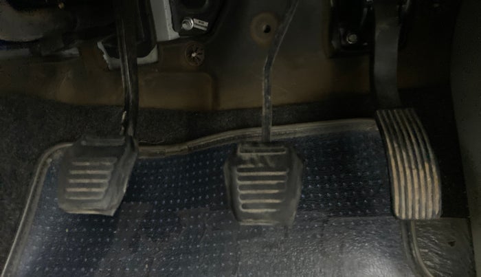 2016 Mahindra Scorpio S10, Diesel, Manual, 56,313 km, Pedals