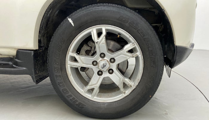 2016 Mahindra Scorpio S10, Diesel, Manual, 56,313 km, Right Front Wheel