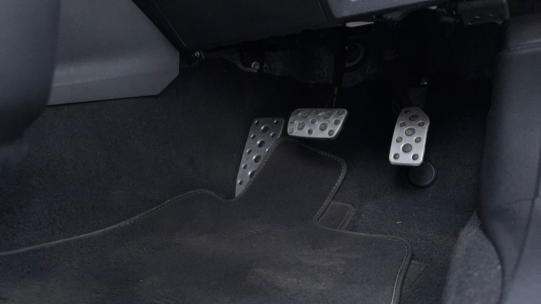 Pedals and Footmat